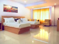 Hotel Rainbow Suites