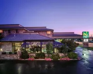 Quality Inn Oakwood Hotels in Spokane
