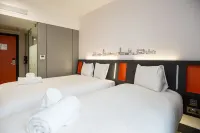 EasyHotel Sheffield Hotels near Sheffield University Halifax Hall