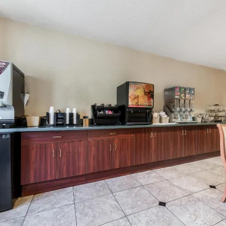 Microtel Inn & Suites by Wyndham Philadelphia Airport