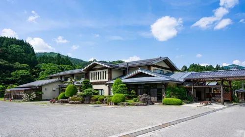 Gessen Các khách sạn ở Achi