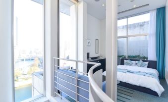 1. Hotel Fl..