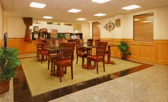 Best Western Plus Northwest Inn  Suites