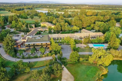 Domaine du Gouverneur, Hôtel, Restaurant & Golf Hotels in Amberieux-en-Dombes