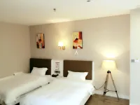 Yuelai Hotel