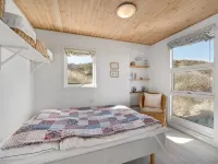 "Vina" - 200m to the Fjord