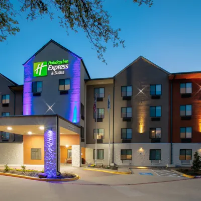 Holiday Inn Express & Suites DALLAS PARK CENTRAL NORTHEAST by IHG Hotels near Park Central