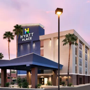 Hyatt Place Tucson Central