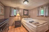 'Wyatt Earp Cabin' w/ Deck, 1 Mi to Raystown Lake! - 3 stelle