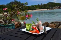 Whale Island Resort Hotels in Hoàng Su Phì District