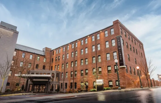 威爾伯利蒂茨酒店，希爾頓啟繽精選