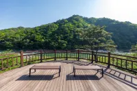 Inje Naerincheon Glamping Hôtels à : District de Inje