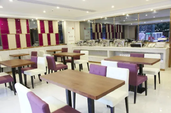 Lavande Hotel (Shantou High Speed Railway Station, MixC Mall Branch) تناول الطعام Photos