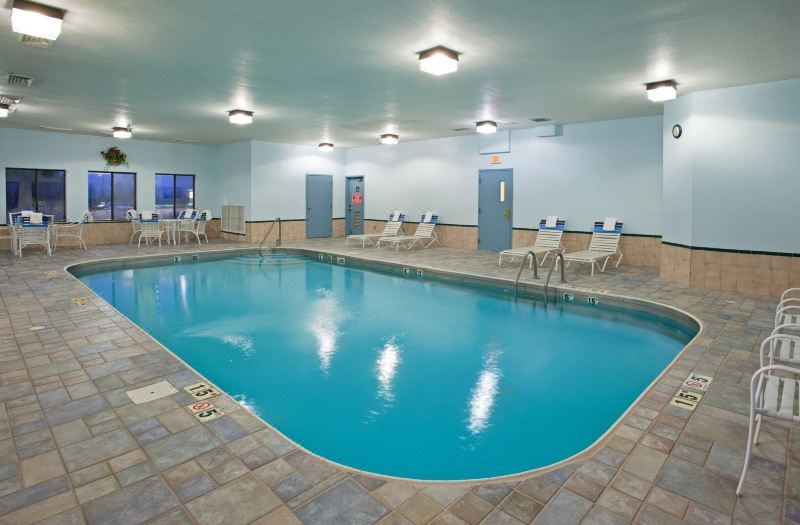Best Western St. Clairsville Inn Suites photo 5