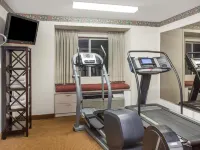 Microtel Inn & Suites by Wyndham Tifton - Gym