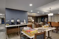 Hampton Inn Birmingham-Colonnade 280