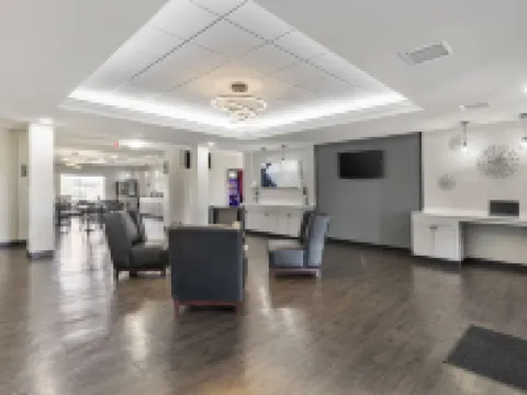 โรงแรมเบสต์เวสเทิร์นพลัส มิดอเมริกา โรงแรมในSt. Clair County