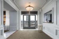 John Hand Club Hotel