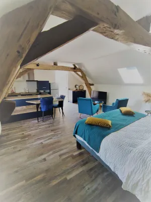 The Moulin Brochat Loft with Jacuzzi Area