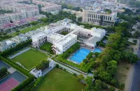 Treehouse Hotel Club & Spa Hotel di Bhiwadi