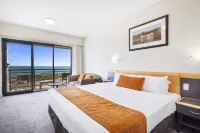 Quality Resort Sorrento Beach Hotels in Ocean Reef