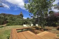 Dolphin Hotel โรงแรมใน