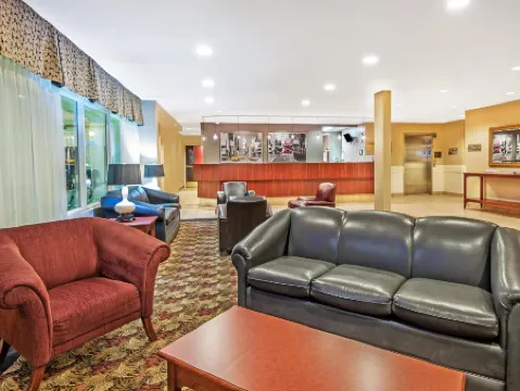 Super 8 by Wyndham Edmonton South