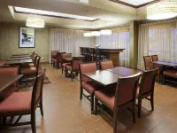 Hampton Inn Minneapolis NW Maple Grove - Breakfast