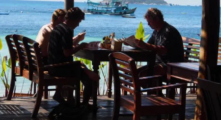 Blue Diamond Resort Отели рядом с достопримечательностью «Tanote Bay»