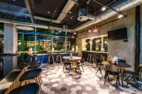 Holiday Inn Express DRESDEN ZENTRUM by IHG - bar
