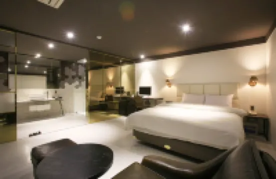 Sillim Podo Gwanaksan Forest Trail周辺のホテル