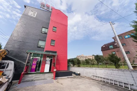 Pocheon Shilla Motel Отели в г. Пхочхон