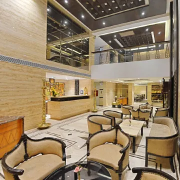 Raj Palace Отели рядом с достопримечательностью «Indian Institute Of Technology, Madras»