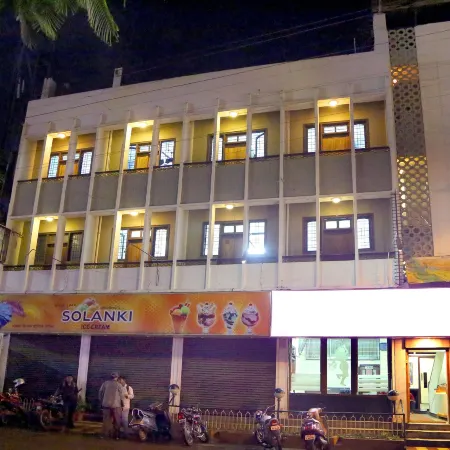 Solanki Guest House