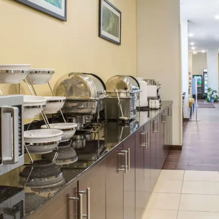 Sleep Inn & Suites Lincoln University Area