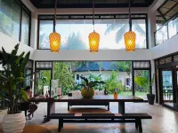Siargao Bleu Resort & Spa فنادق في جنرال لونا