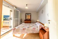 Beach House Tolis - Pelekas Beach, Corfu
