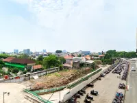 Comfort 2Br at Transpark Juanda Bekasi Timur Apartment by Travelio