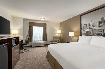 Super 8 by Wyndham Calgary Shawnessy Area Hotels in Calgary