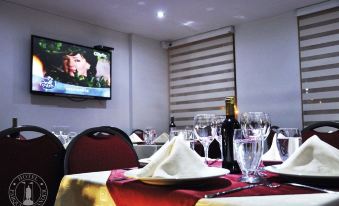 Hotel Parque Santander Tunja - Housity