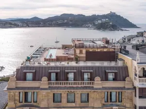 Lasala Plaza Hotel