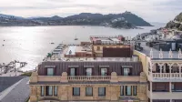 Lasala Plaza Hotel