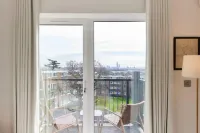 The Wembley Park Corner - Classy 2Bdr Flat with Balcony