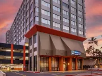 Best Western the Plaza Hotel Отели рядом с достопримечательностью «Музей Байшоп»