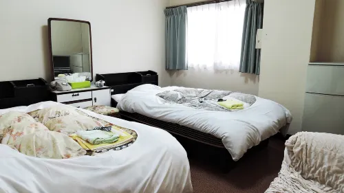 Business Hotel Kirakuso فنادق في تاواراموتو