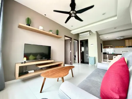 Homie20@The Height Residence/6-7Pax