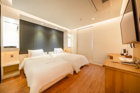 Noel Business Hotel