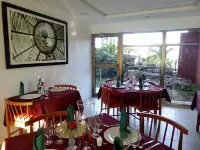 Faro de Maisi Hotels near Cañón del Rio Jauco.