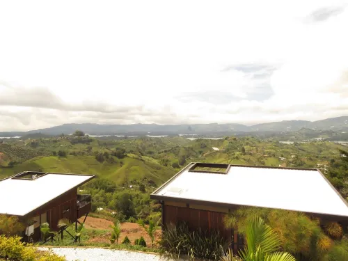Hermosa Cabaña en Guatapé con Jacuzzi y el Mejor Paisaje de la Región