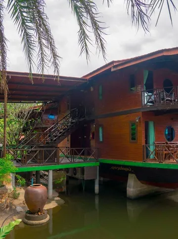 รูปภาพของแก่งกระจาน โบ๊ทเฮ้าส์ พาราไดซ์ รีสอร์ท